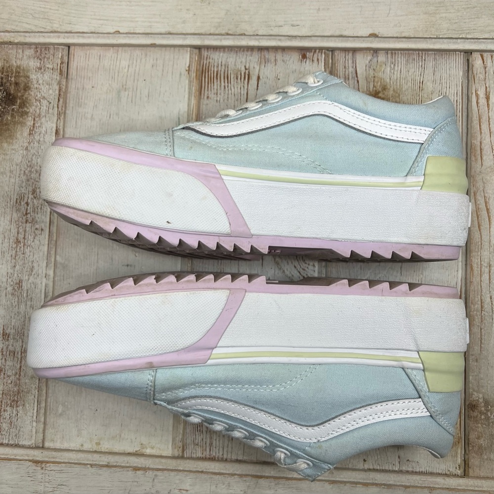 Vans Old Skool Stacked Platform Sneaker - Picture 9 of 13